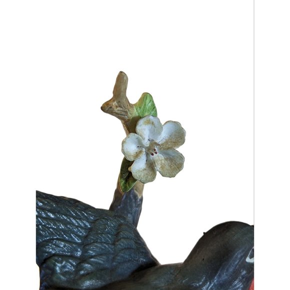 Vintage Aldon Vanished Species Porcelain “Huias Heteralocha” Figurine Great Cond - Picture 2 of 6